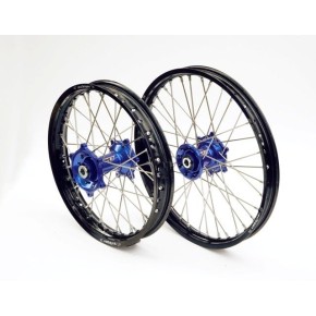 Ruota REX Posteriore 18" x 2,15 HUSABERG HUSQVARNA - Cerchio nero - Mozzo blu - RX2211035