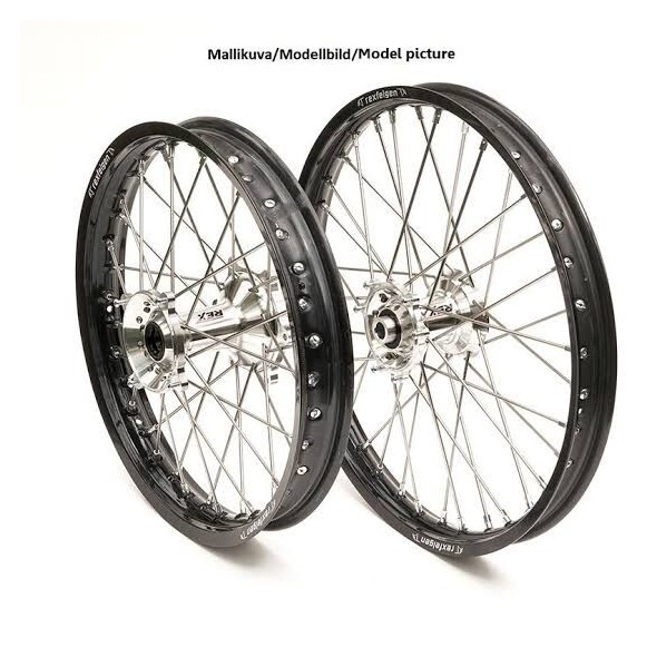 Ruota REX Posteriore 18" x 2,15 GAS GAS HUSQVARNA KTM - Cerchio nero - Mozzo argento - RX22221031