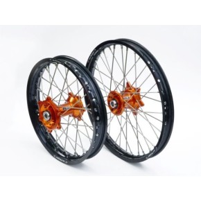 Ruota REX Posteriore 19" x 2,15 GAS GAS HUSQVARNA KTM - Cerchio nero - Mozzo argento - RX2222031